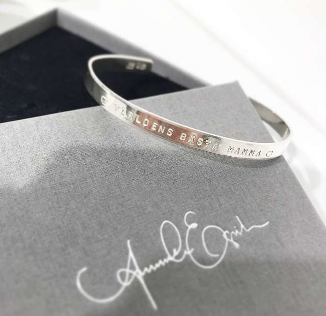 classic cuff armband med namn