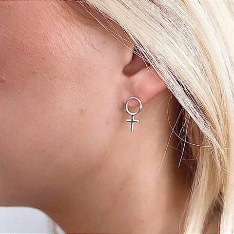 Female örhängen